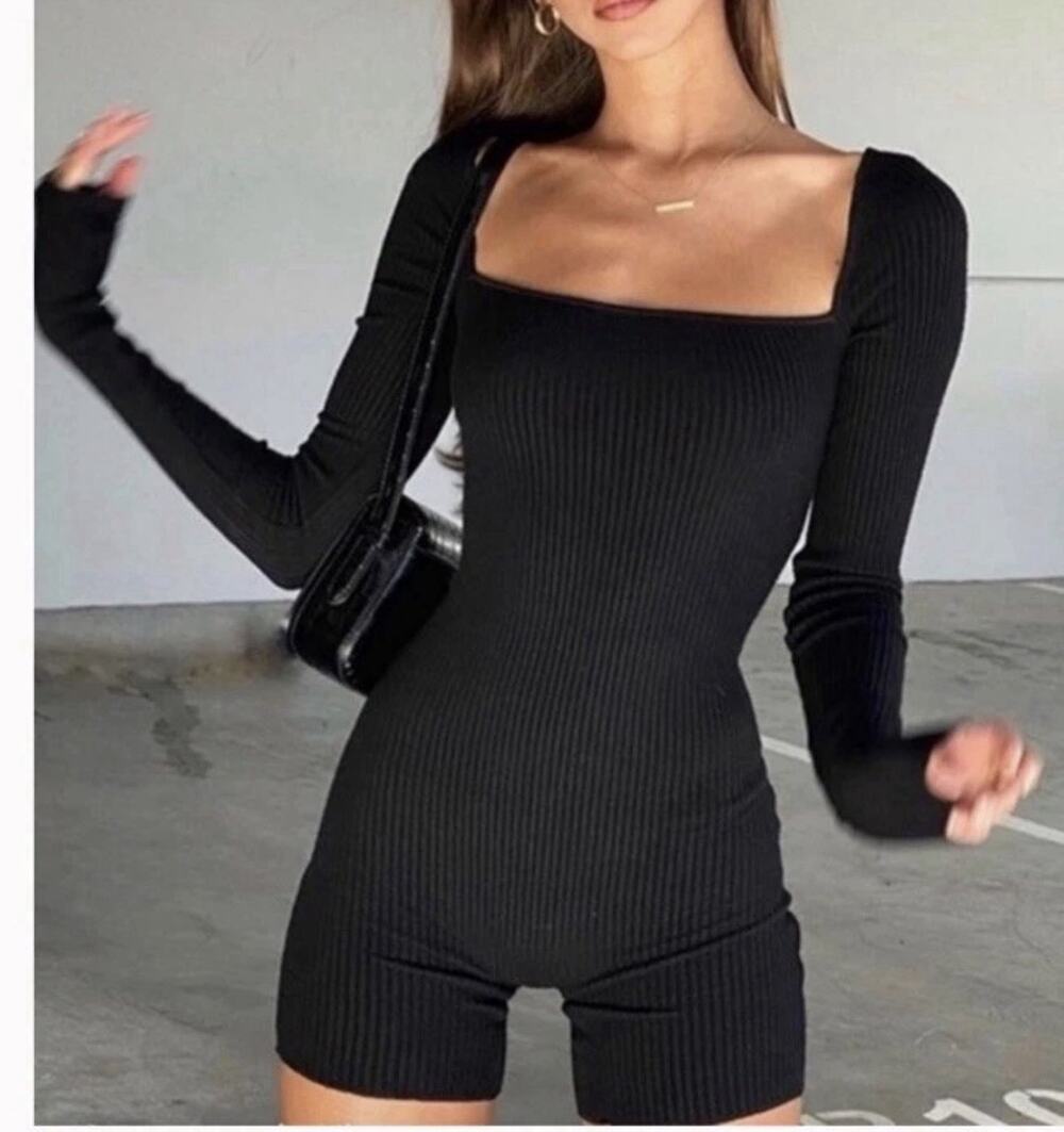 Are You Am I One Piece Romper Black Rib Stretch Fitted Knit Long Sleeve Rumi S